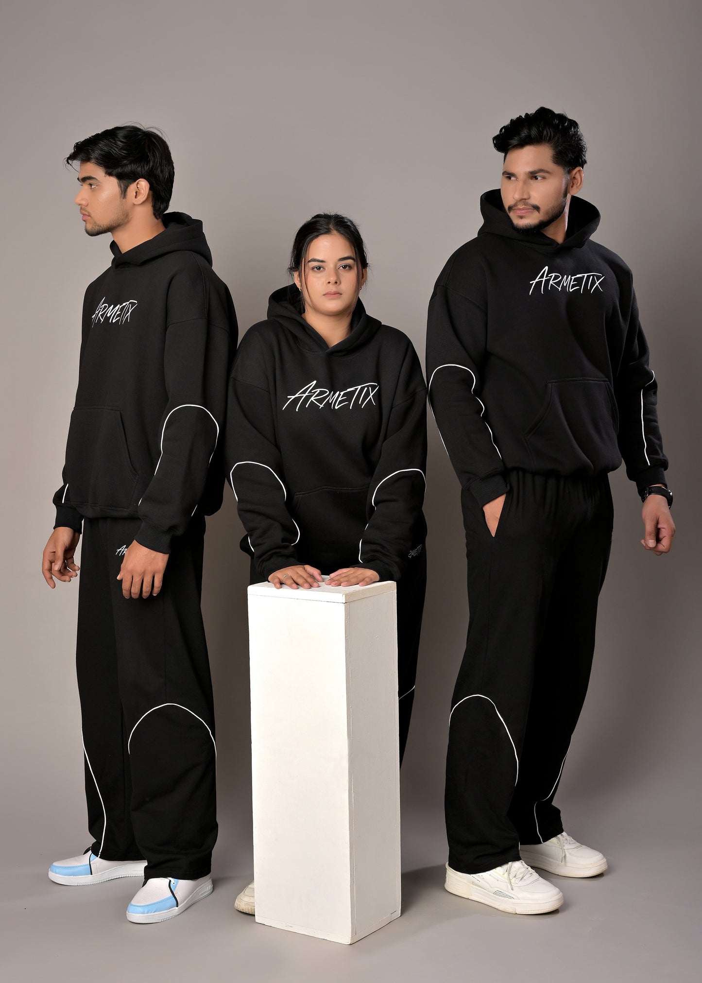 Black unisex track pant